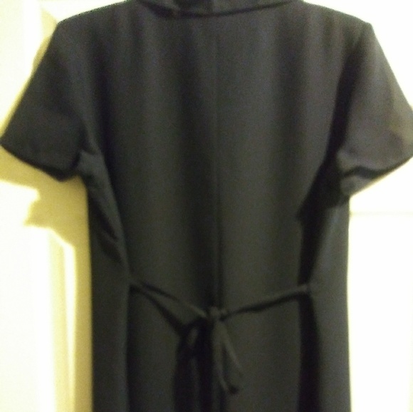 Dress - Picture 3 of 5